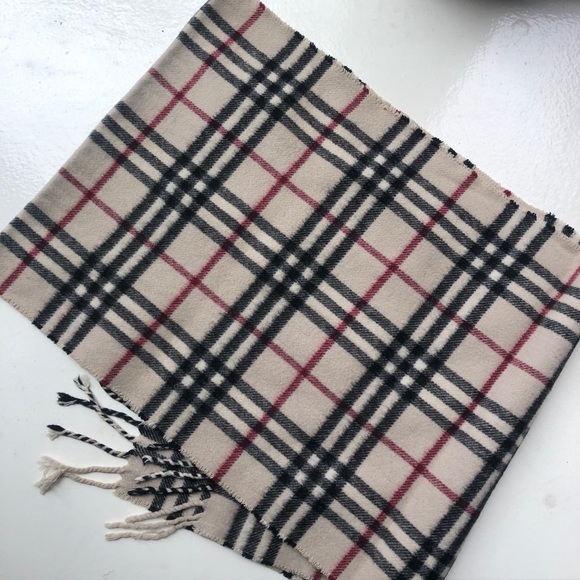 Burberry monogrammed womens cashmere scarf - Picture 2 of 6